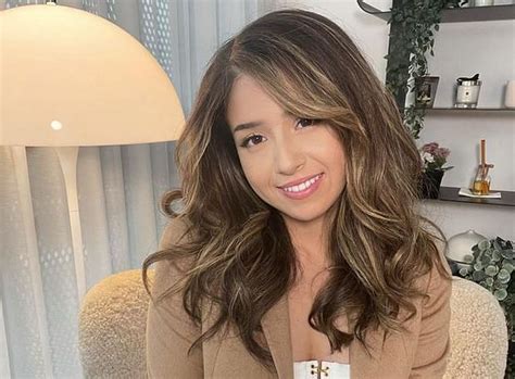 pokimane's mom|what is pokimane's real name.